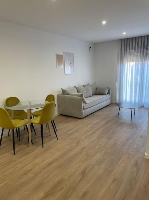 Estrenalo A Minutos De Bcn Apartment Sant Feliu de Llobregat Ngoại thất bức ảnh